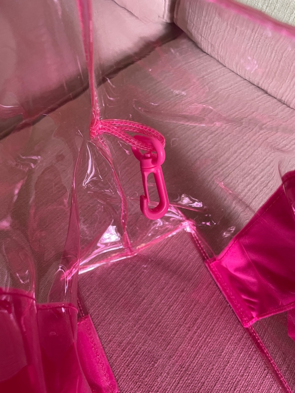 Royal Caribbean Perfect Day in Coco Cay Clear Pink Tote with Matching Pouch - Picture 6 of 7